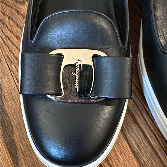 Salvatore Ferragamo Black Flats with Gold Buckle - Picture 12 of 14